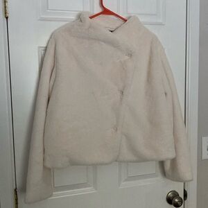 Banana Republic faux fur crop jacket